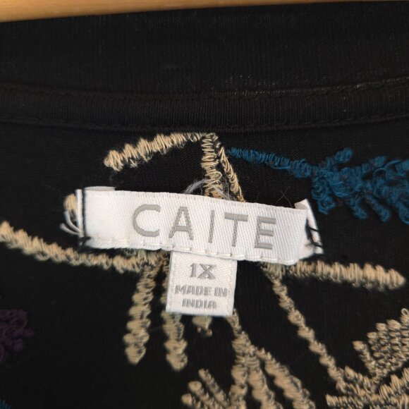 Caite Women's Black Embroidered Long Sleeve Dress - Picture 4 of 11